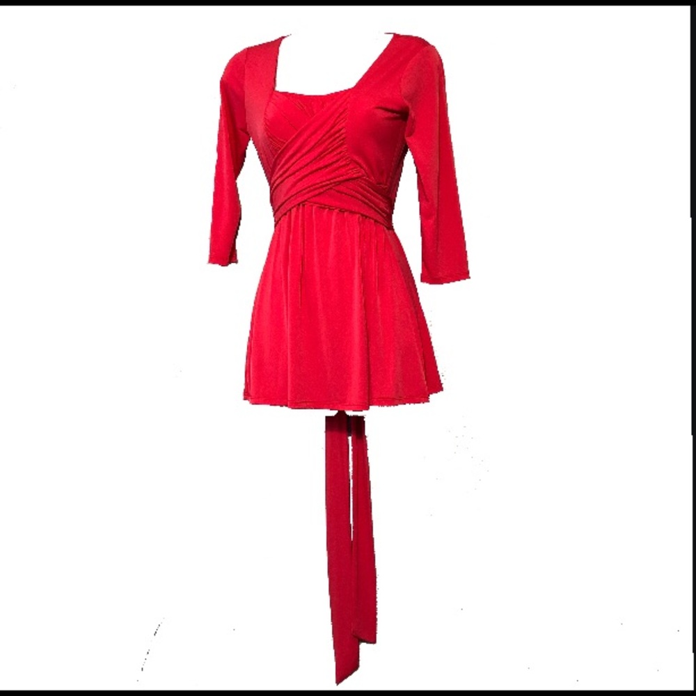 VKY & CO top